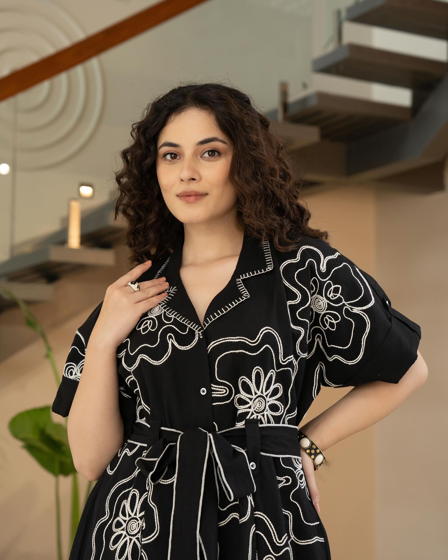 Casual Day Look Featuring Black Printed Flared Dress With Shirt Collar And Half Sleeves