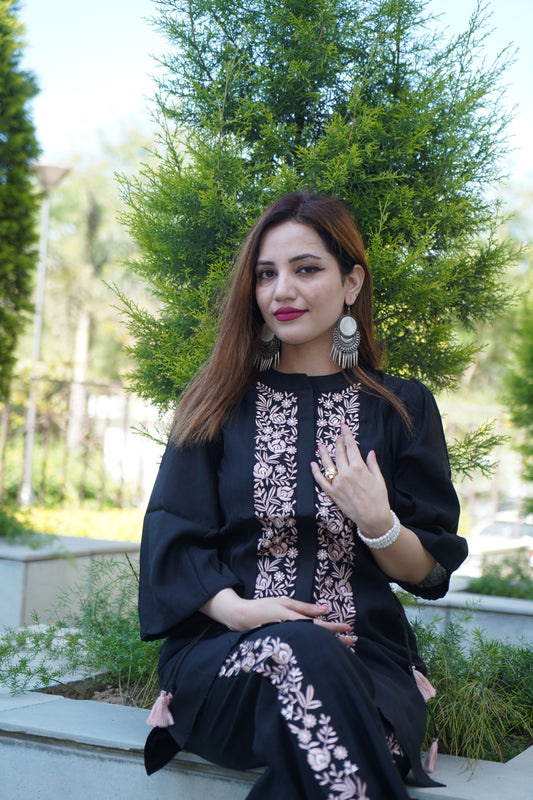 Classic party wear suit with dupatta.