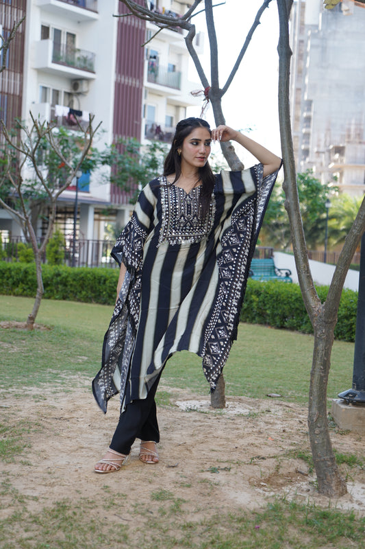 Salma Sitara Kaftaan Set in luxe fabric with elegant detailing.