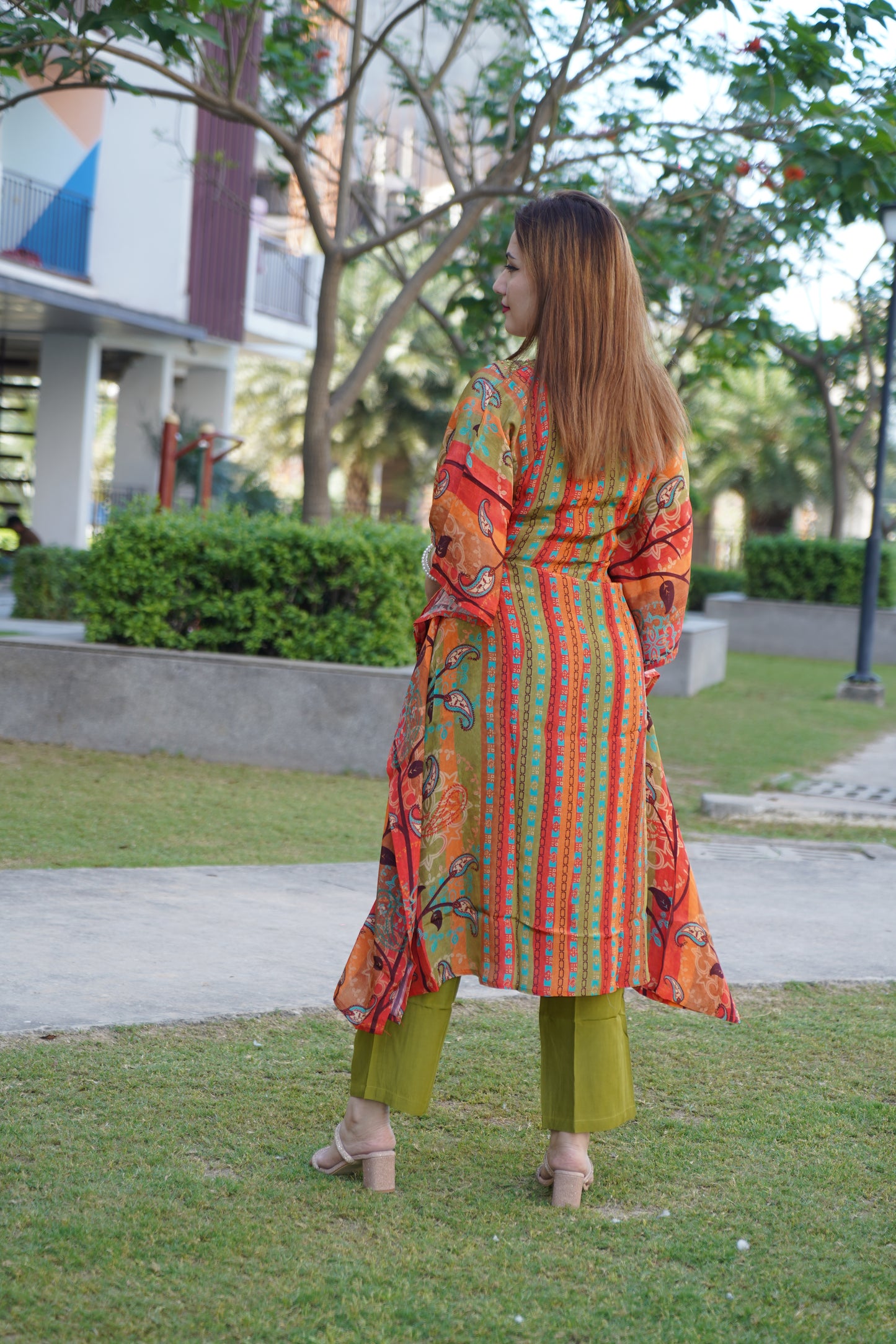 Trendy striped kaftan for casual and beach wear
