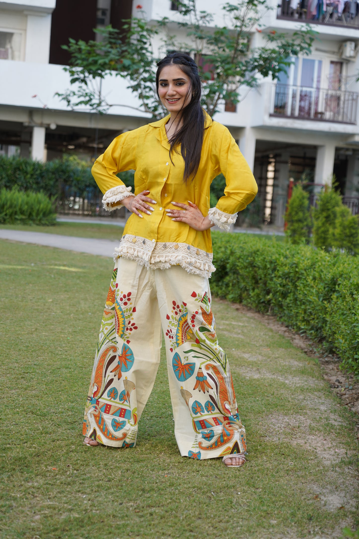 Trendy yellow co-ord outfit with fringe design