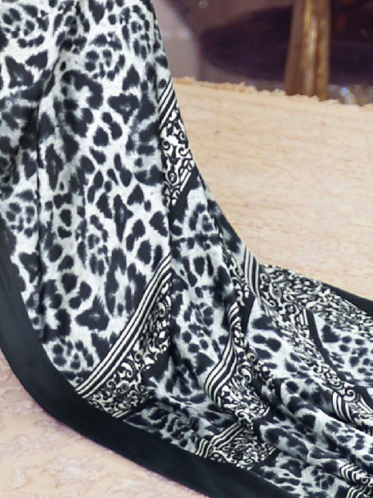 Stylish abstract crepe saree for modern wear