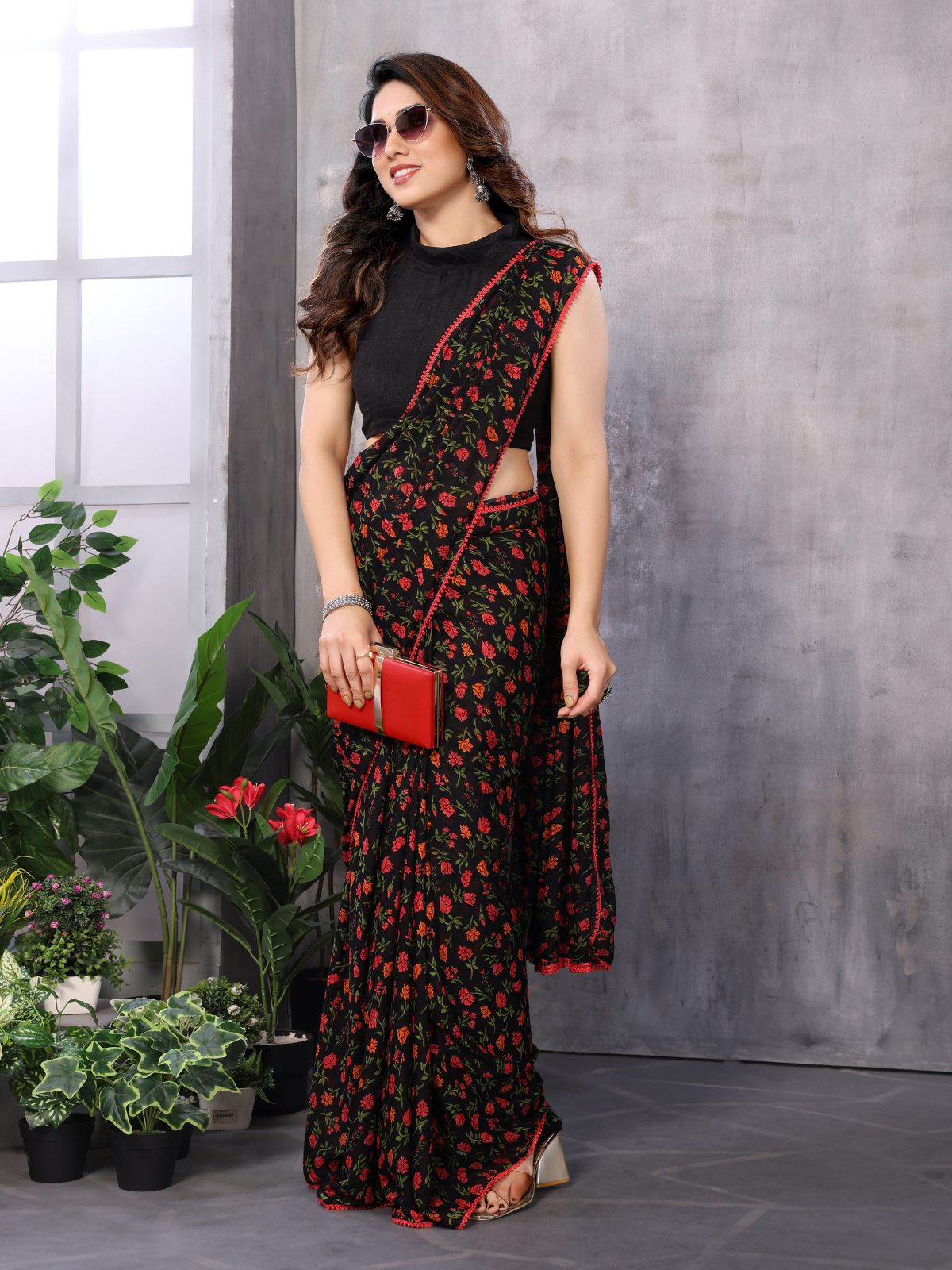 Black And Red Georgette Printed Saree With Unstitched Blouse