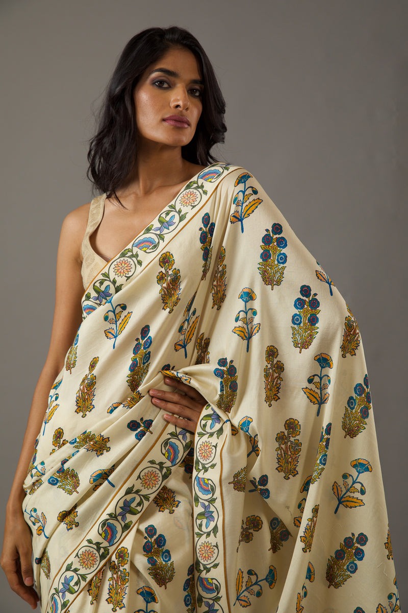 Cream Floral Printed Chiffon Saree