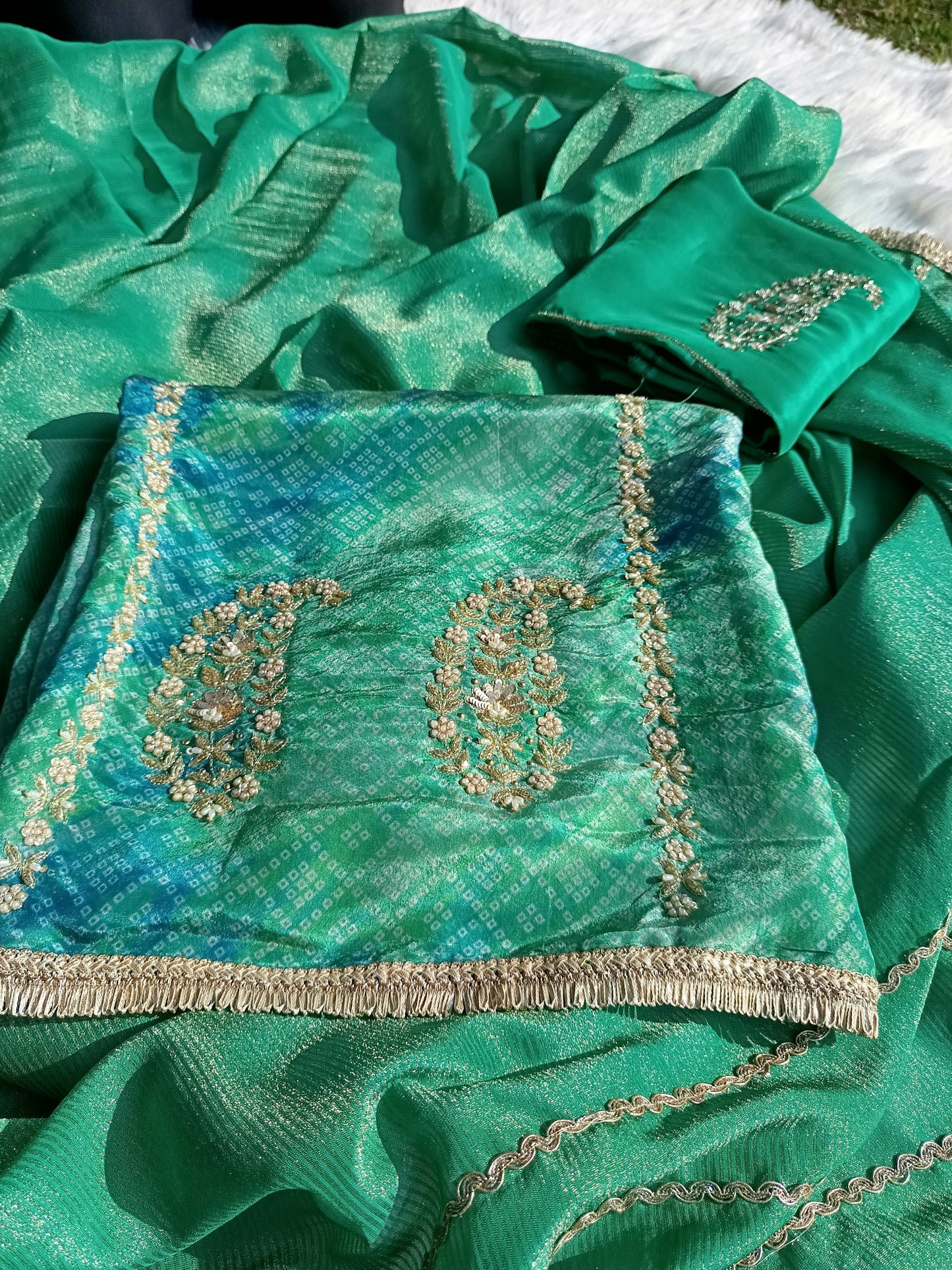 Rich Bandhani printed dupatta crafted from premium organza silk