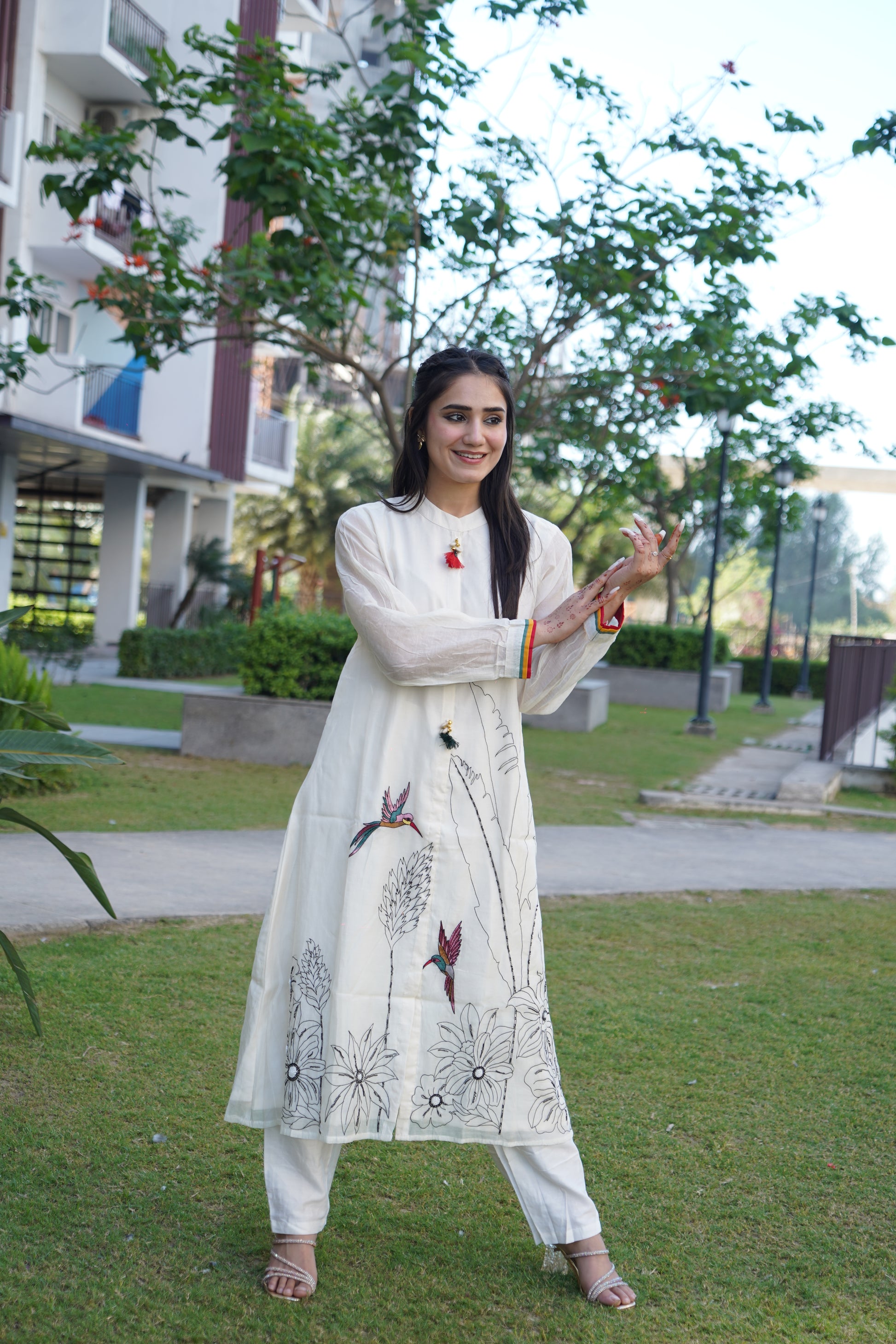 Stylish white kurta set perfect for festive occasions
